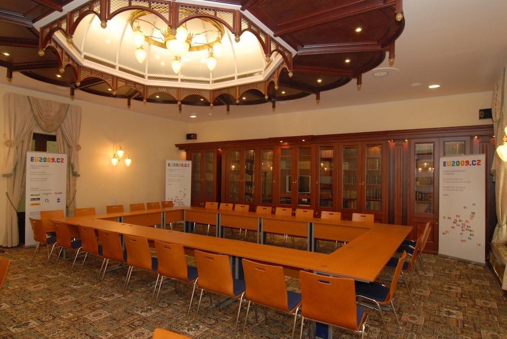 Ensana Nove Lazne Hotel Marianske Lazne Exterior photo