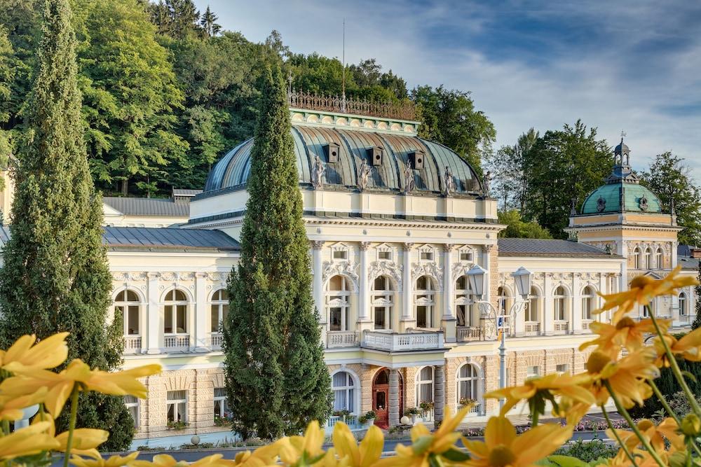 Ensana Nove Lazne Hotel Marianske Lazne Exterior photo