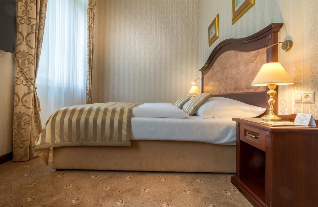 Ensana Nove Lazne Hotel Marianske Lazne Exterior photo